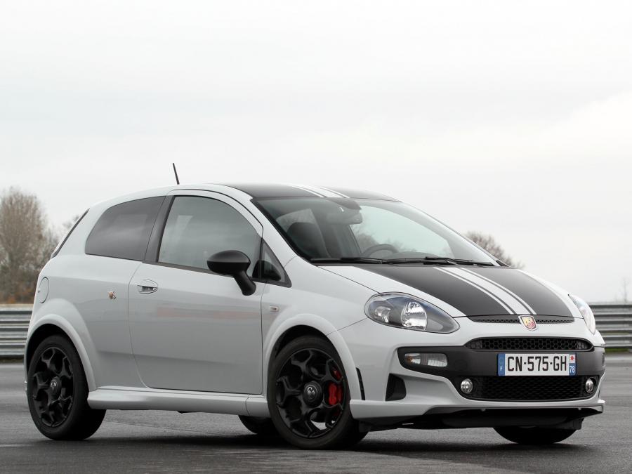  Abarth Punto SuperSport (199) 2012 года  (фото 26 из 32)